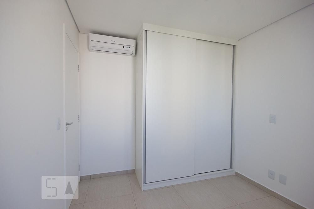 Apartamento à Venda - Centro, 1 Quarto,  47 m2 em , Campinas - sp | SoloBR