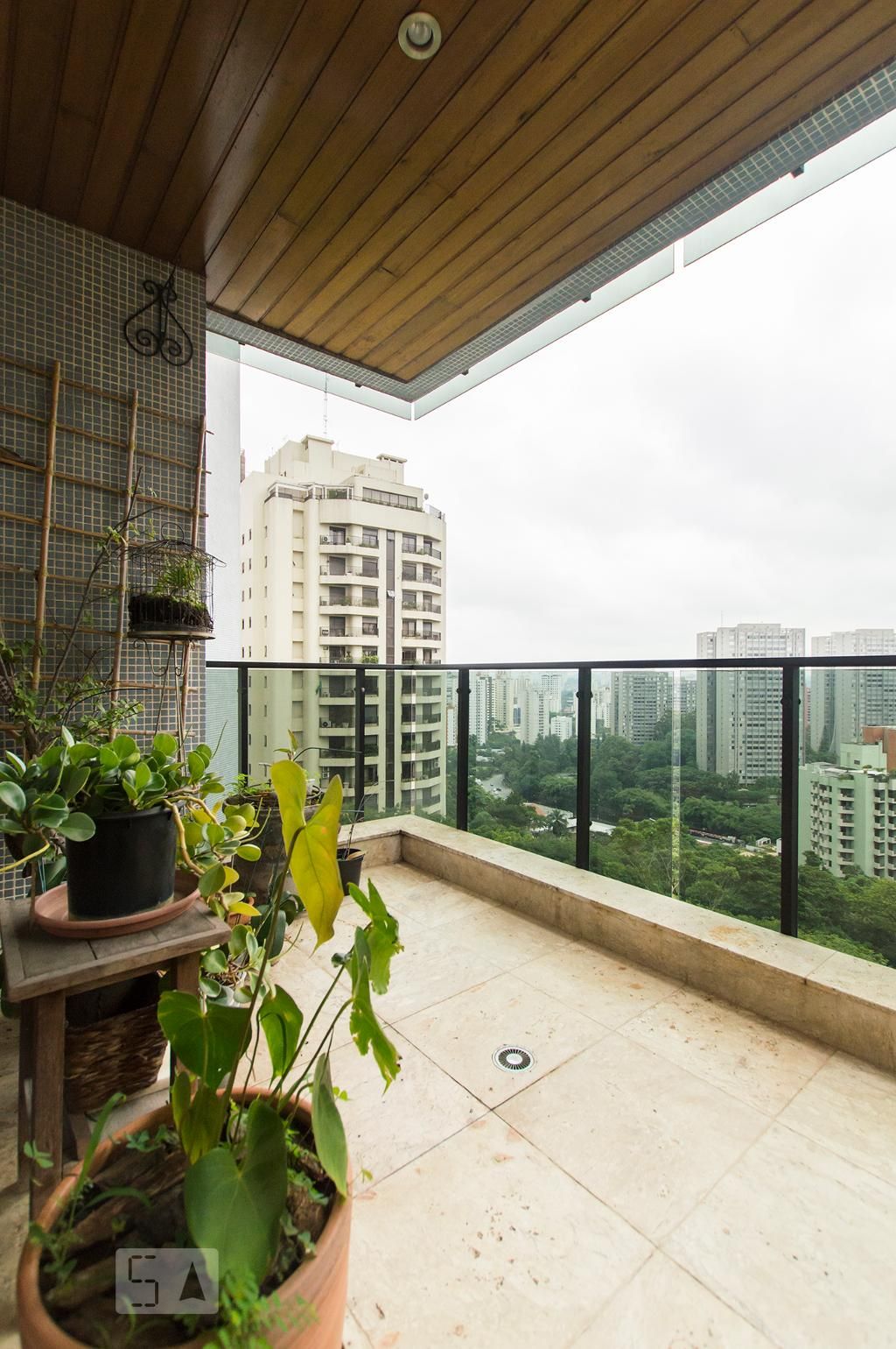 Apartamento, 4 quartos, 198 m² - Foto 4
