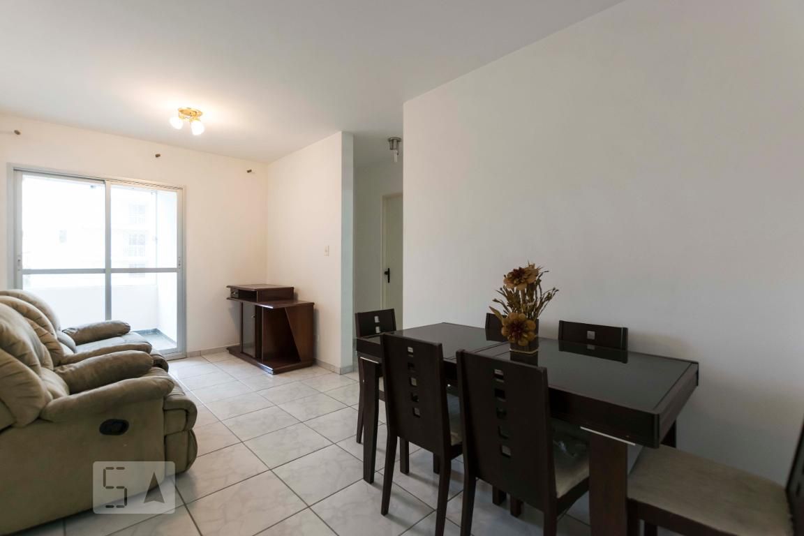 Apartamento, 3 quartos, 74 m² - Foto 1