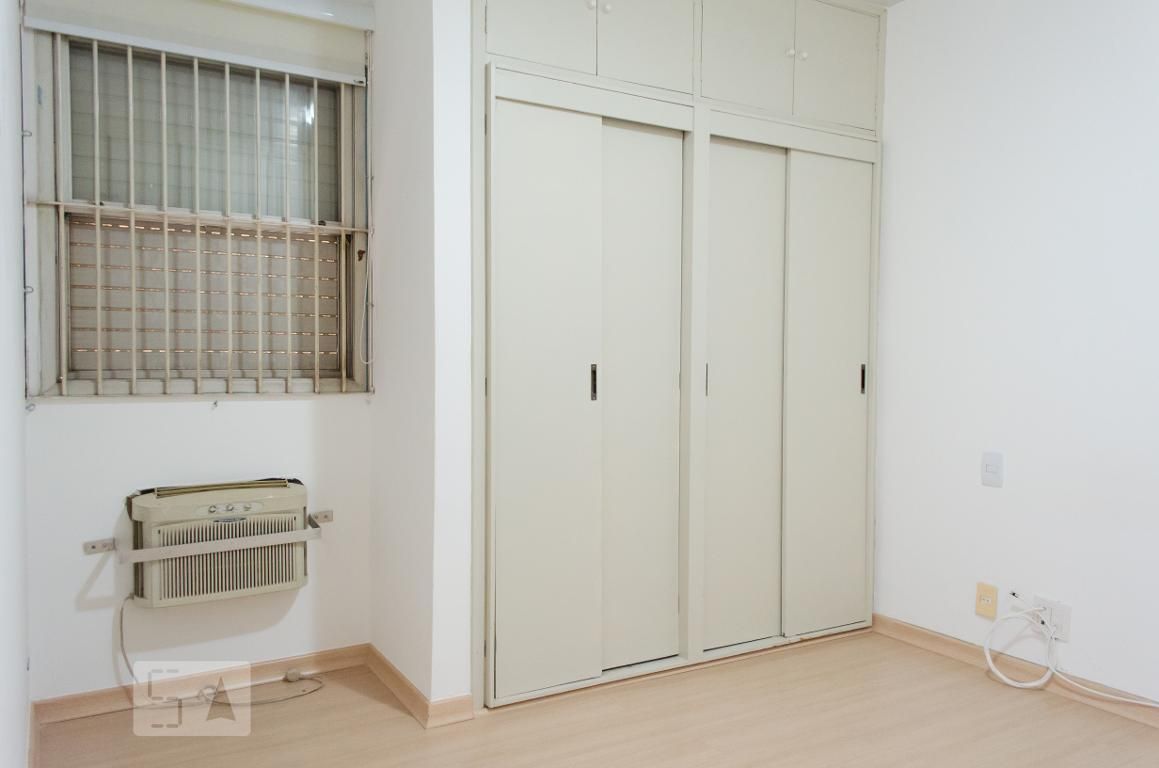 Apartamento à Venda - Bosque, 1 Quarto,  62 m2 em , Campinas - sp | SoloBR