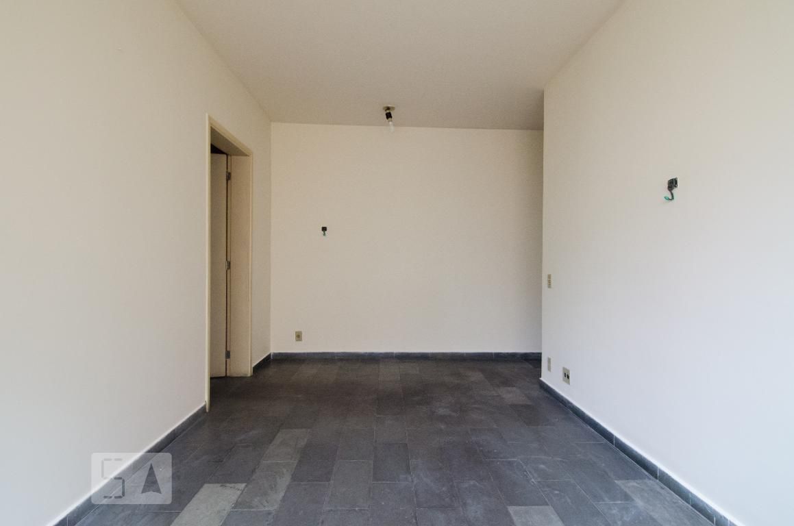 Apartamento à Venda - Centro, 1 Quarto,  54 m2 em , Campinas - sp | SoloBR