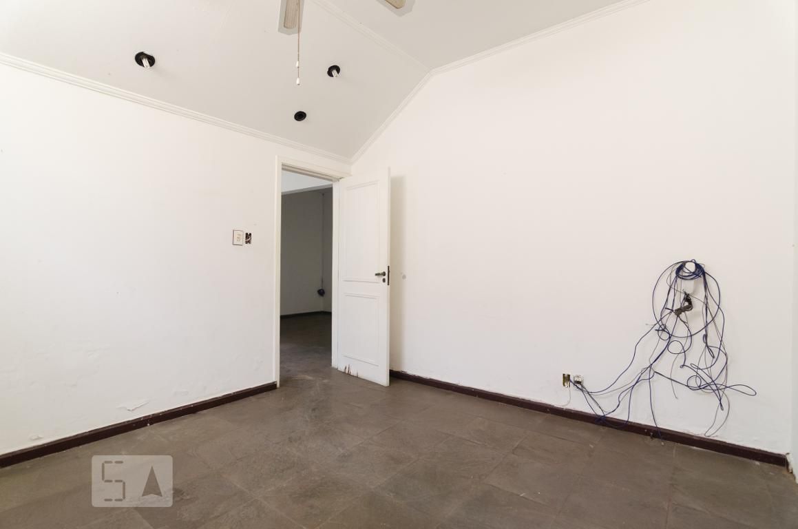 Casa à Venda - Guanabara, 5 Quartos,  323 m2 em , Campinas - sp | SoloBR