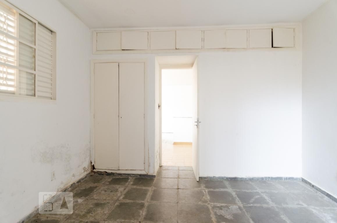 Casa à Venda - Guanabara, 5 Quartos,  323 m2 em , Campinas - sp | SoloBR