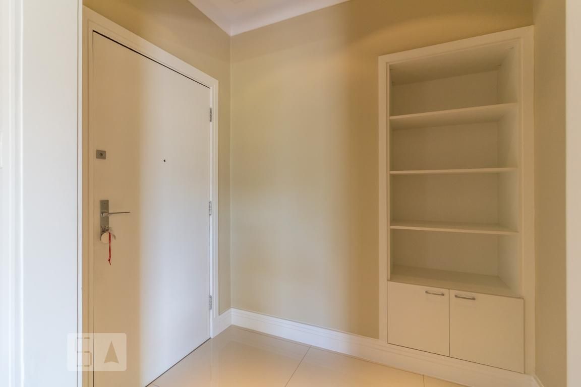 Apartamento, 3 quartos, 169 m² - Foto 2