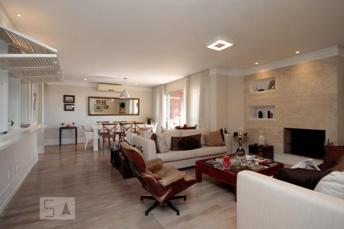 Apartamento, 3 quartos, 240 m² - Foto 1