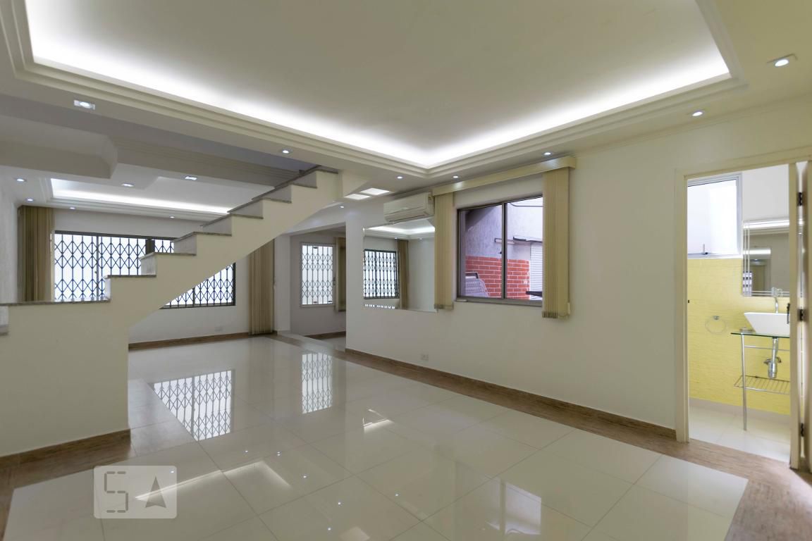 Casa, 4 quartos, 307 m² - Foto 1