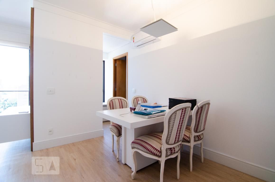 Apartamento à Venda - Cambuí, 1 Quarto,  57 m2 em , Campinas - sp | SoloBR