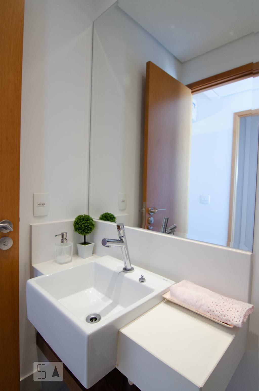 Apartamento à Venda - Cambuí, 1 Quarto,  57 m2 em , Campinas - sp | SoloBR