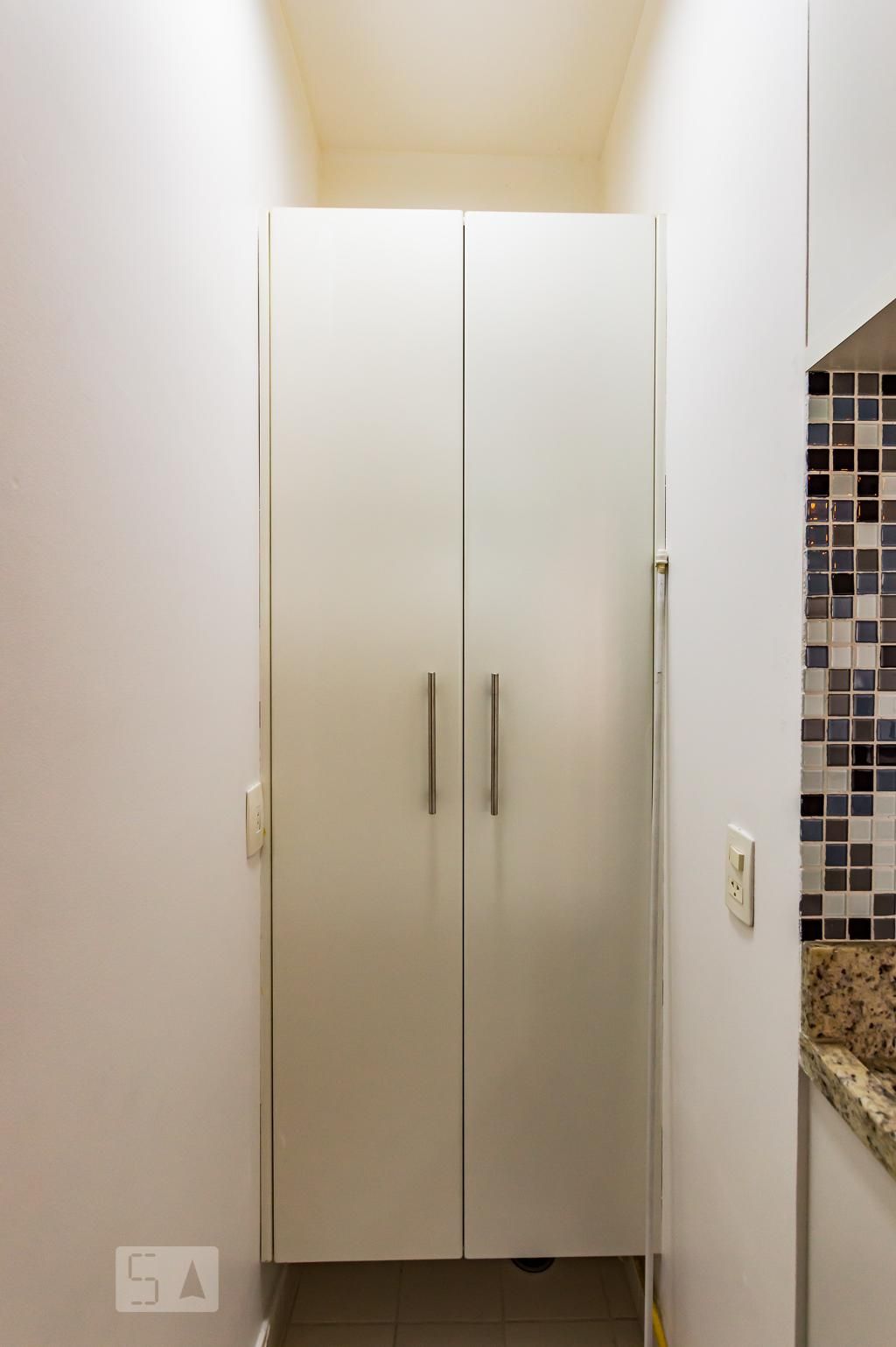 Apartamento à Venda - Cambuí, 1 Quarto,  56 m2 em , Campinas - sp | SoloBR