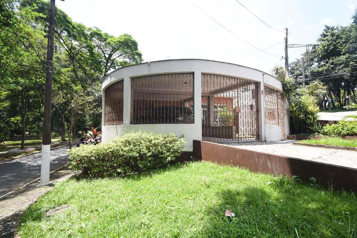Casa, 3 quartos, 380 m² - Foto 1