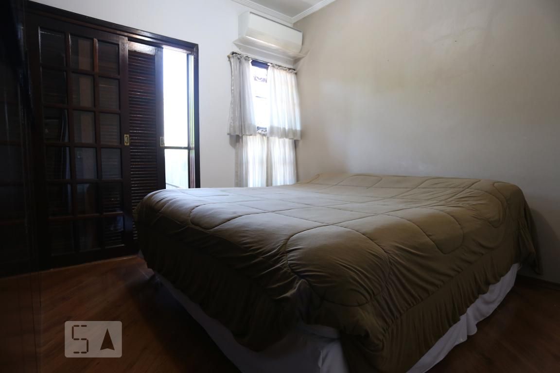 Casa, 3 quartos, 250 m² - Foto 17