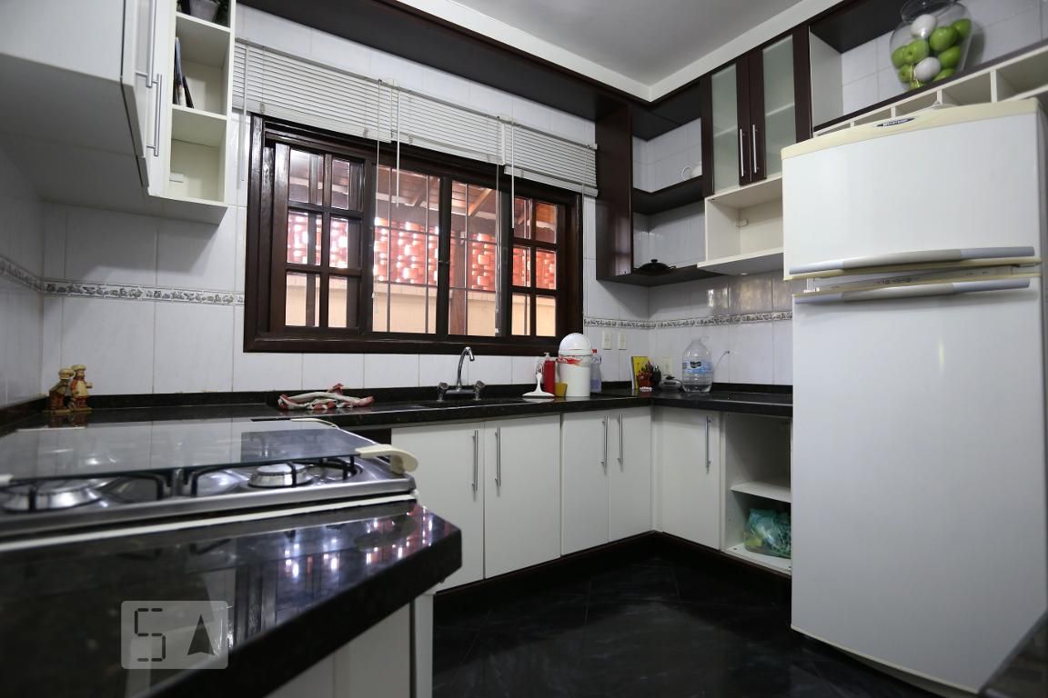 Casa, 3 quartos, 250 m² - Foto 28