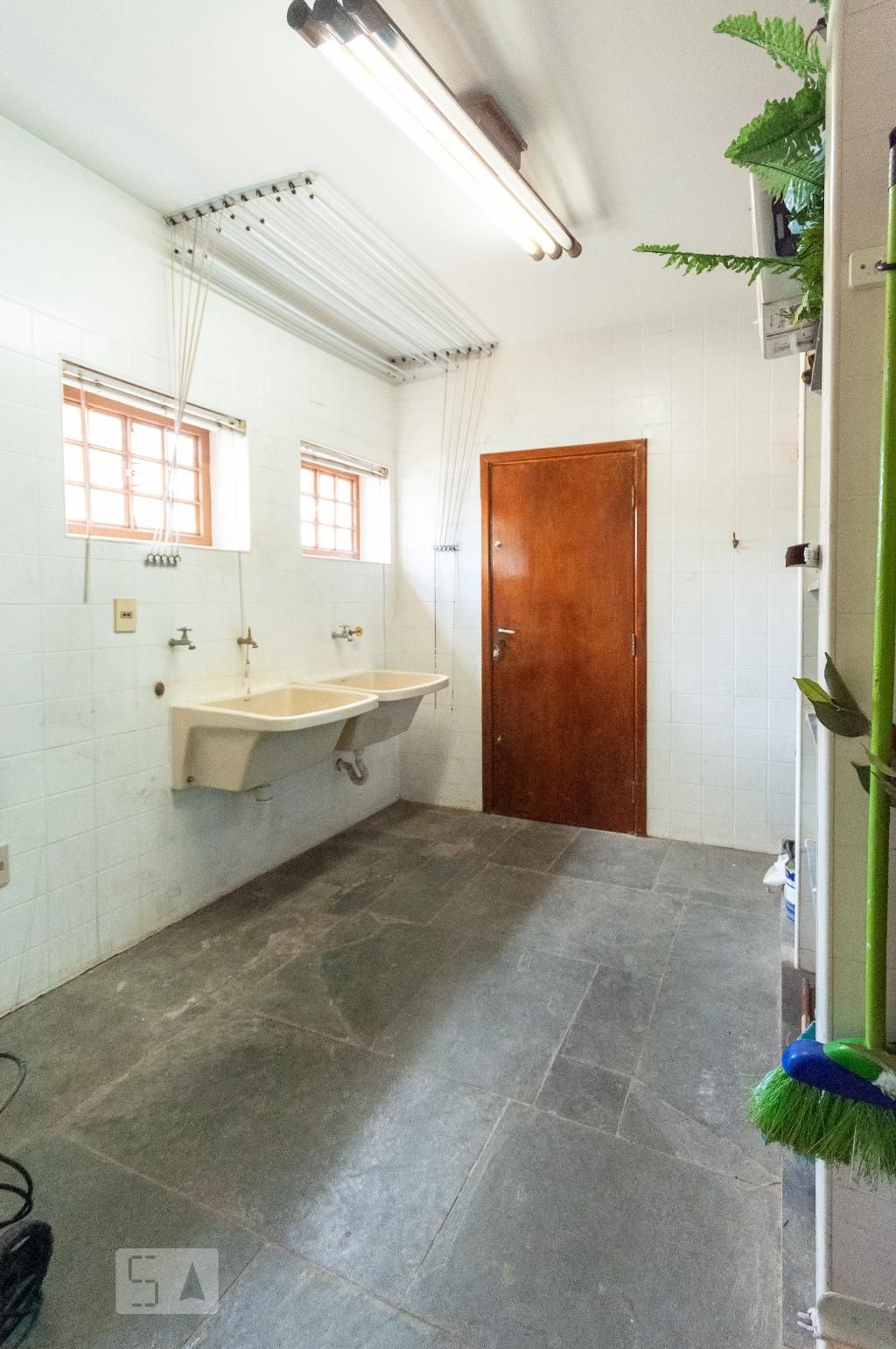 Casa à Venda - Jardim Planalto, 4 Quartos,  550 m2 em , Campinas - sp | SoloBR