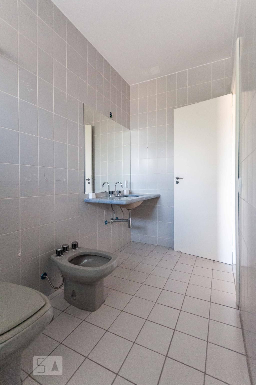 Casa à Venda - Vila Brandina, 4 Quartos,  300 m2 em , Campinas - sp | SoloBR