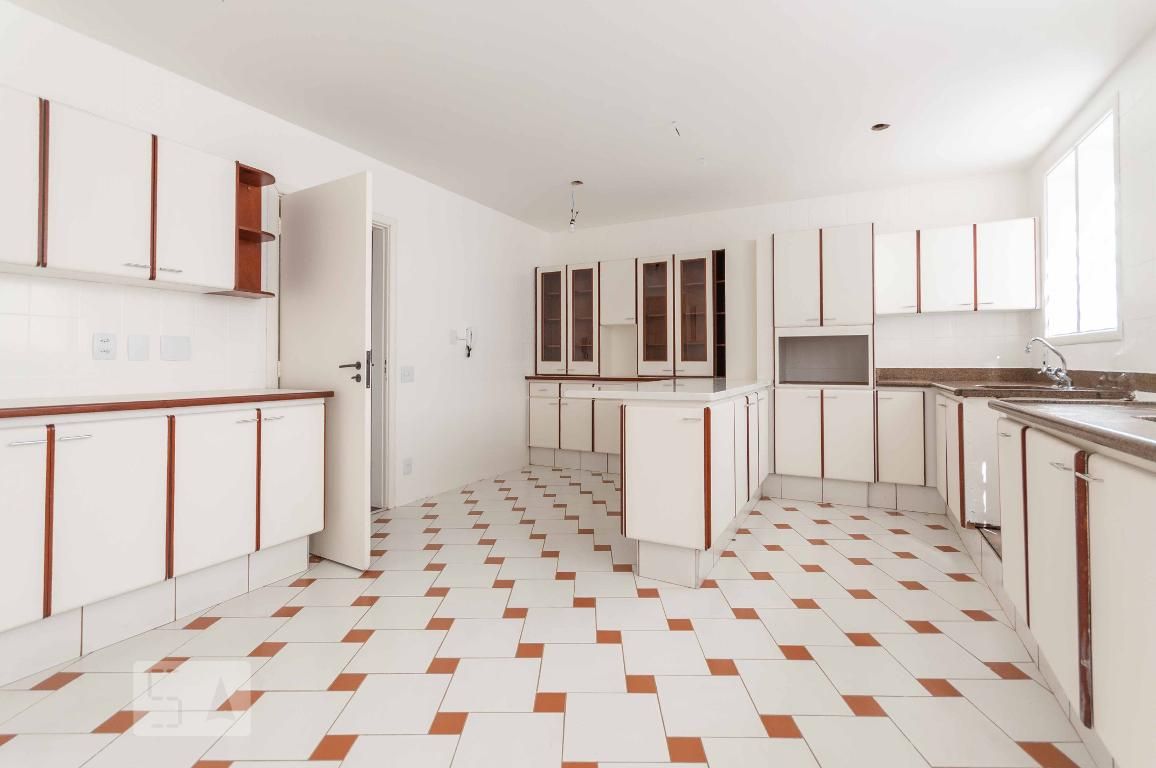 Casa à Venda - Vila Brandina, 4 Quartos,  300 m2 em , Campinas - sp | SoloBR