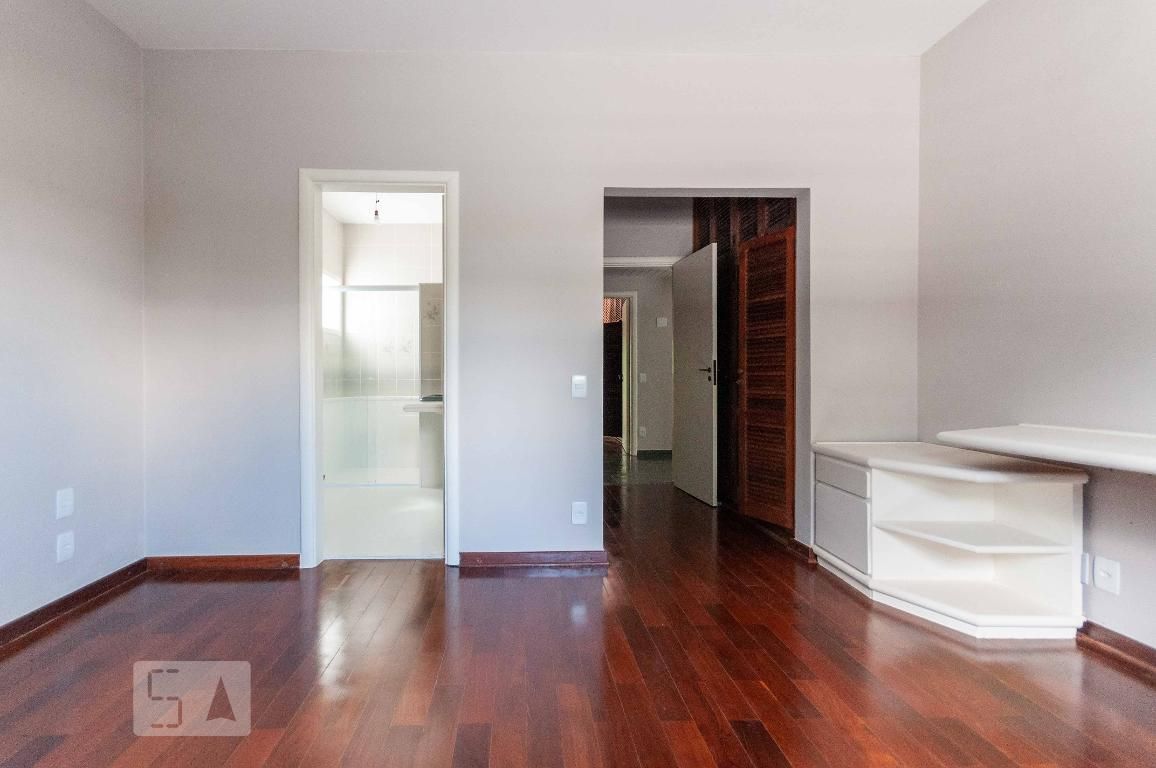 Casa à Venda - Vila Brandina, 4 Quartos,  300 m2 em , Campinas - sp | SoloBR
