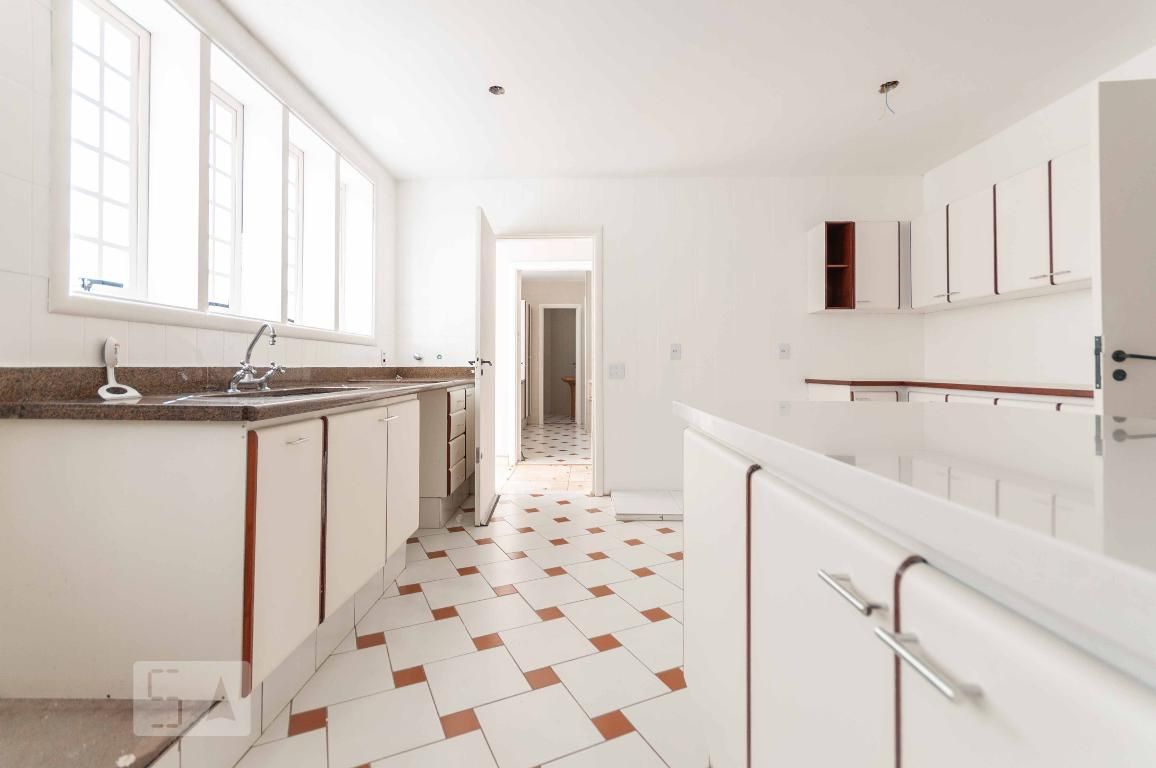 Casa à Venda - Vila Brandina, 4 Quartos,  300 m2 em , Campinas - sp | SoloBR