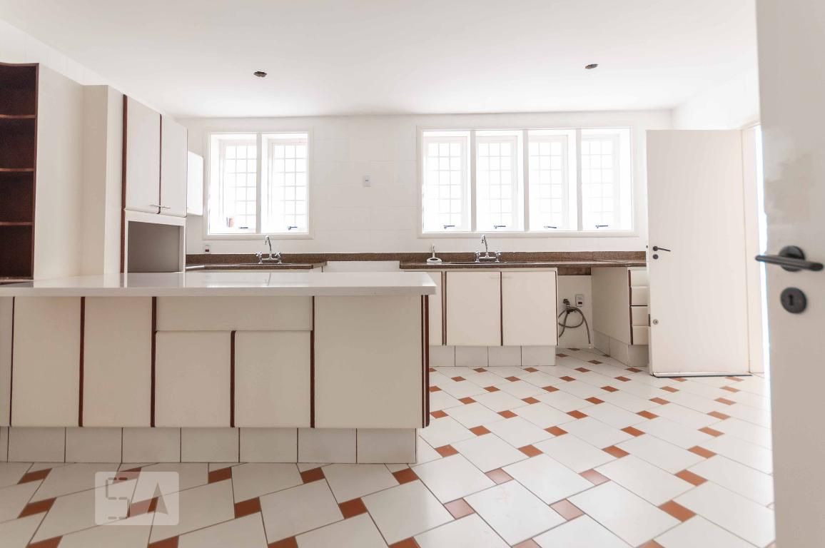 Casa à Venda - Vila Brandina, 4 Quartos,  300 m2 em , Campinas - sp | SoloBR