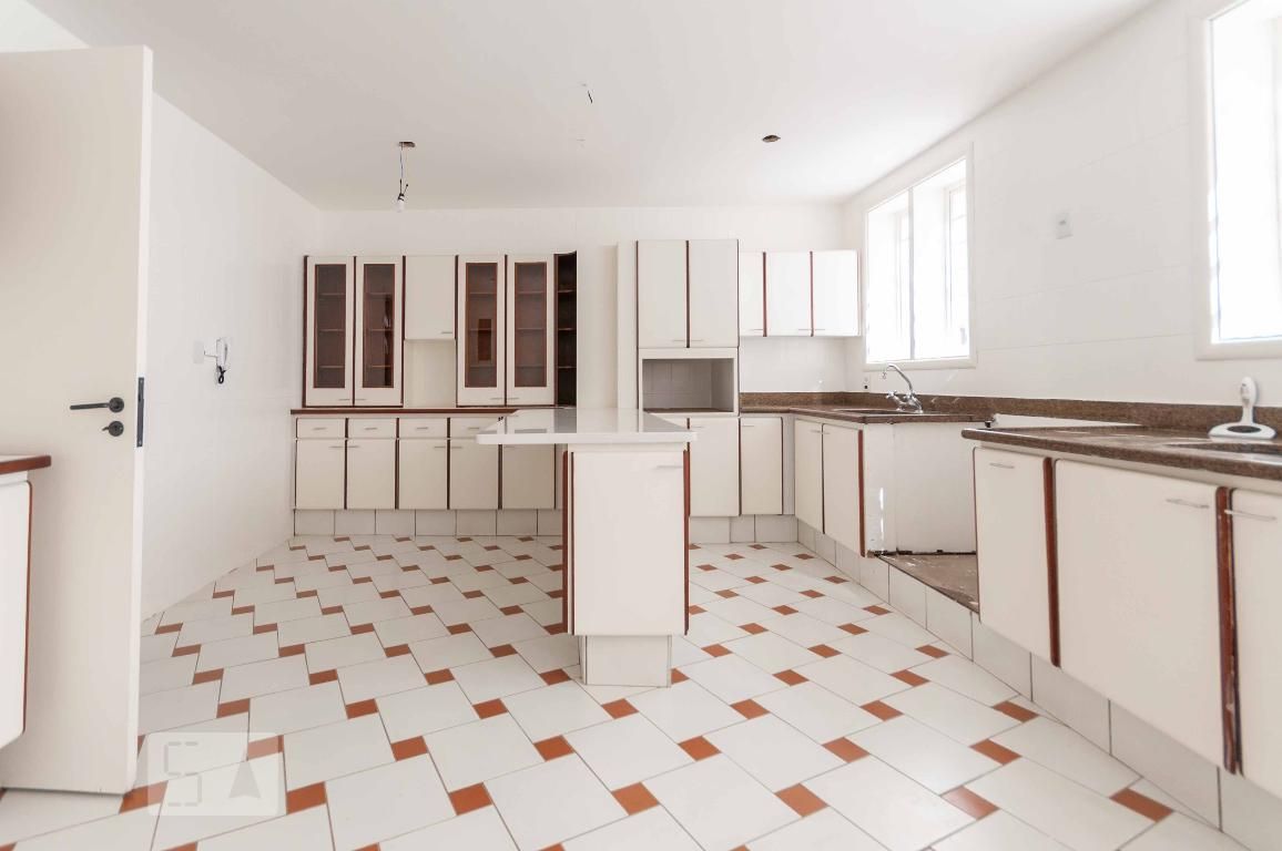 Casa à Venda - Vila Brandina, 4 Quartos,  300 m2 em , Campinas - sp | SoloBR