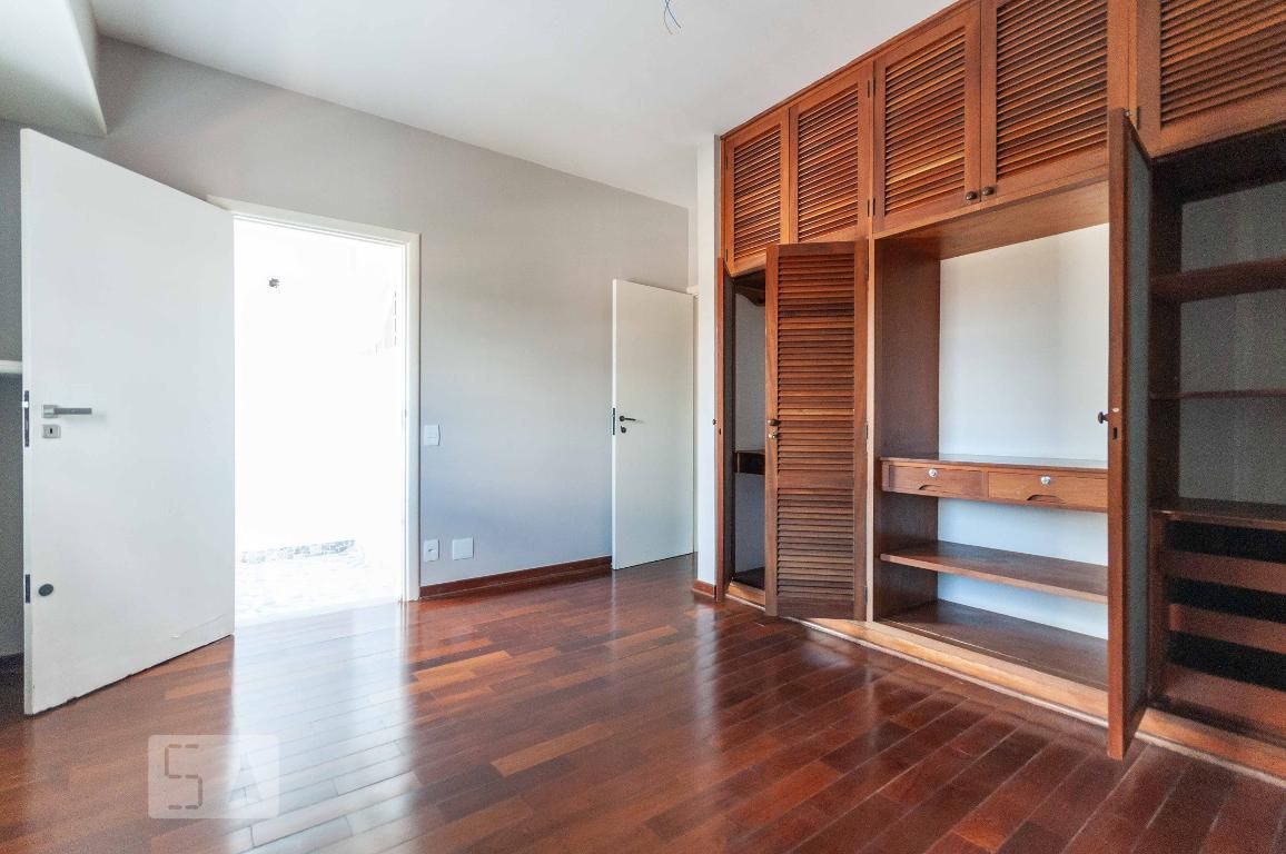 Casa à Venda - Vila Brandina, 4 Quartos,  300 m2 em , Campinas - sp | SoloBR