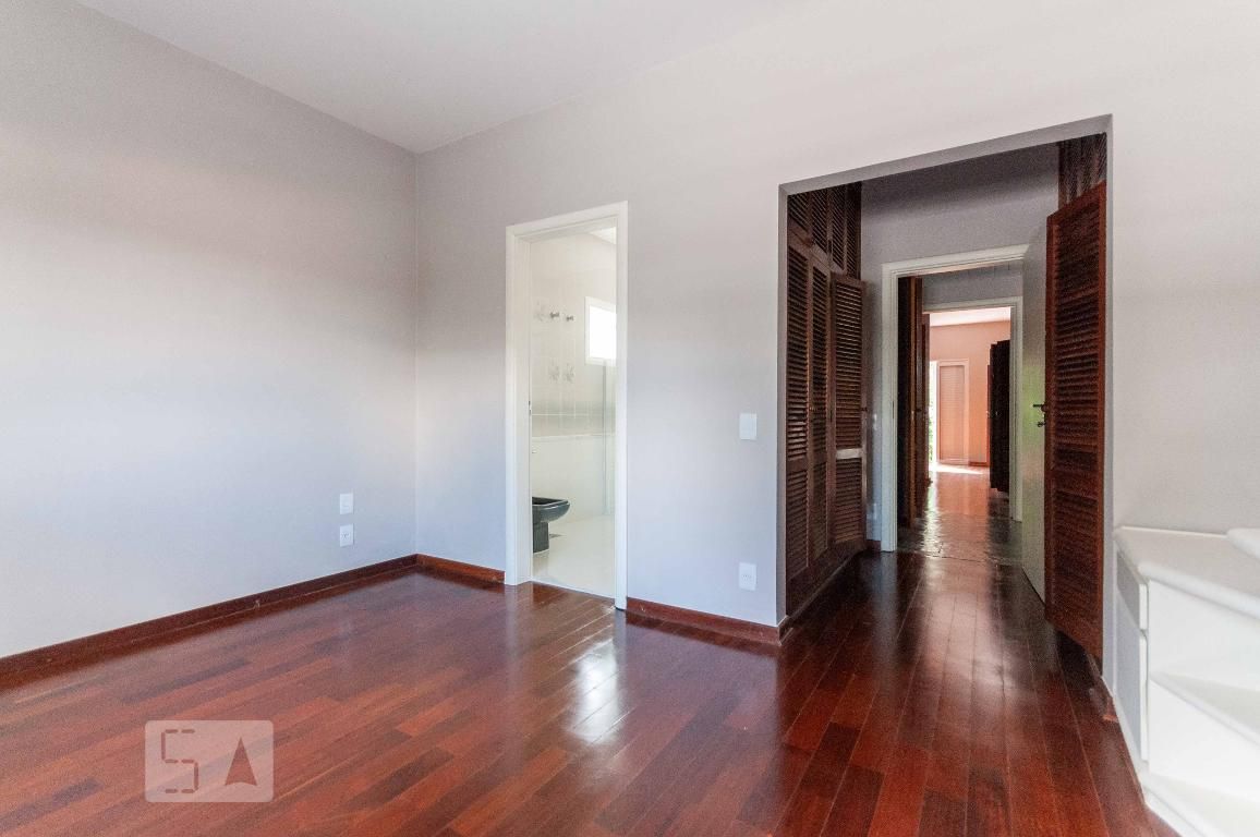 Casa à Venda - Vila Brandina, 4 Quartos,  300 m2 em , Campinas - sp | SoloBR