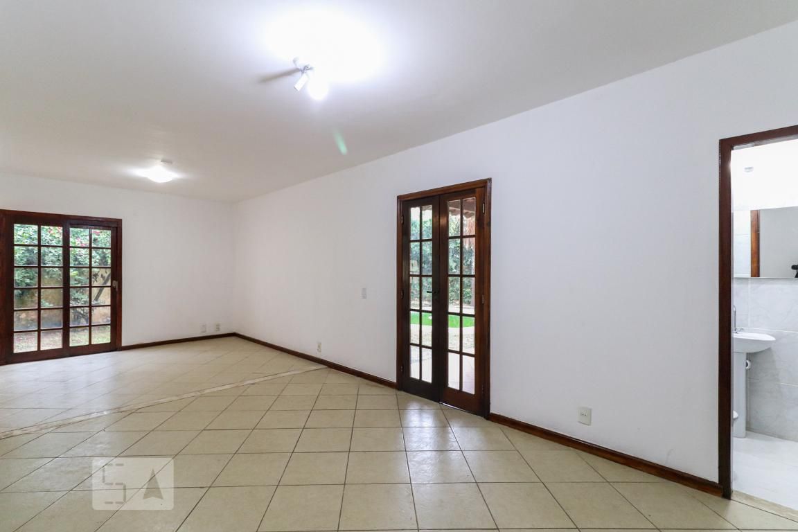 Casa, 3 quartos, 692 m² - Foto 3