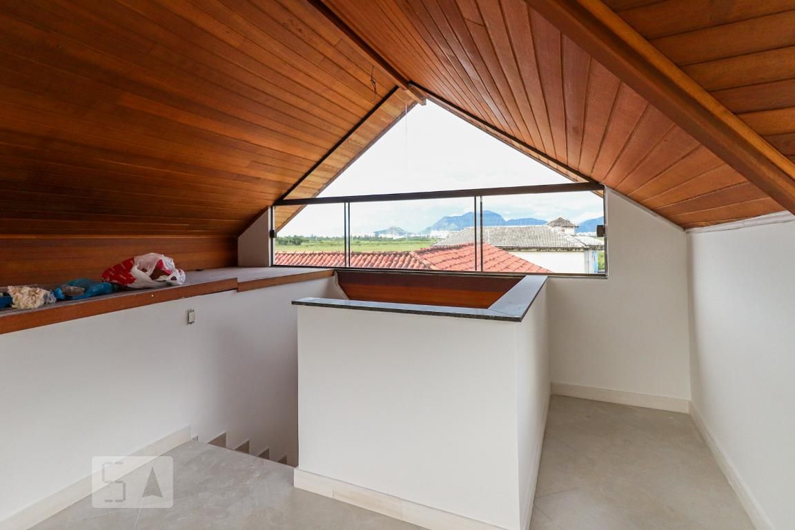 Casa, 4 quartos, 250 m² - Foto 32