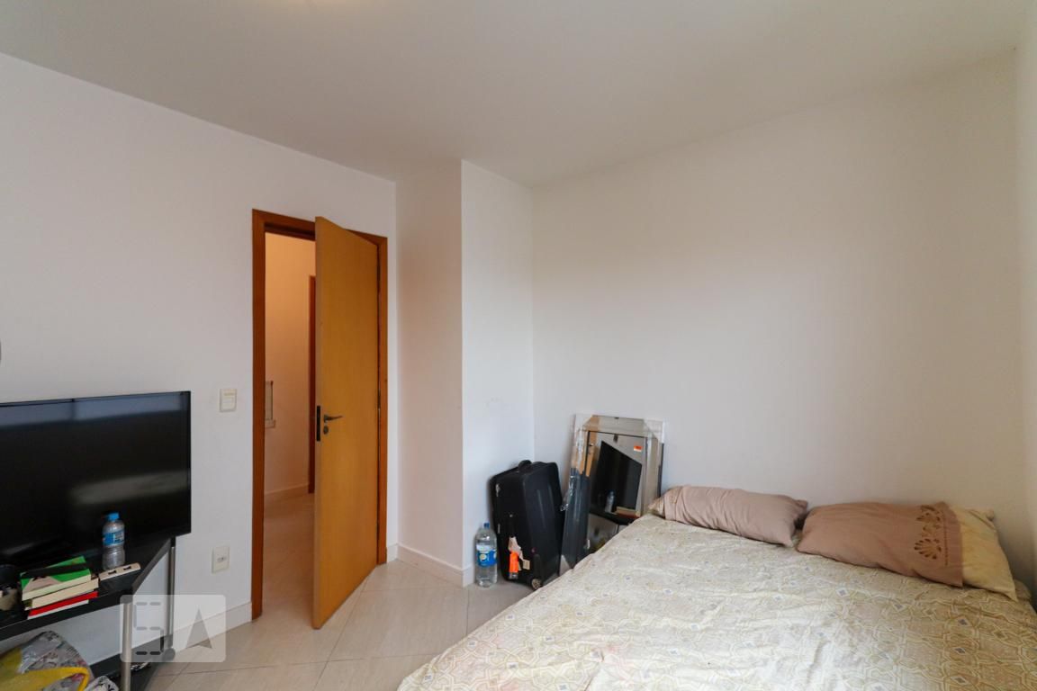 Casa, 4 quartos, 250 m² - Foto 27