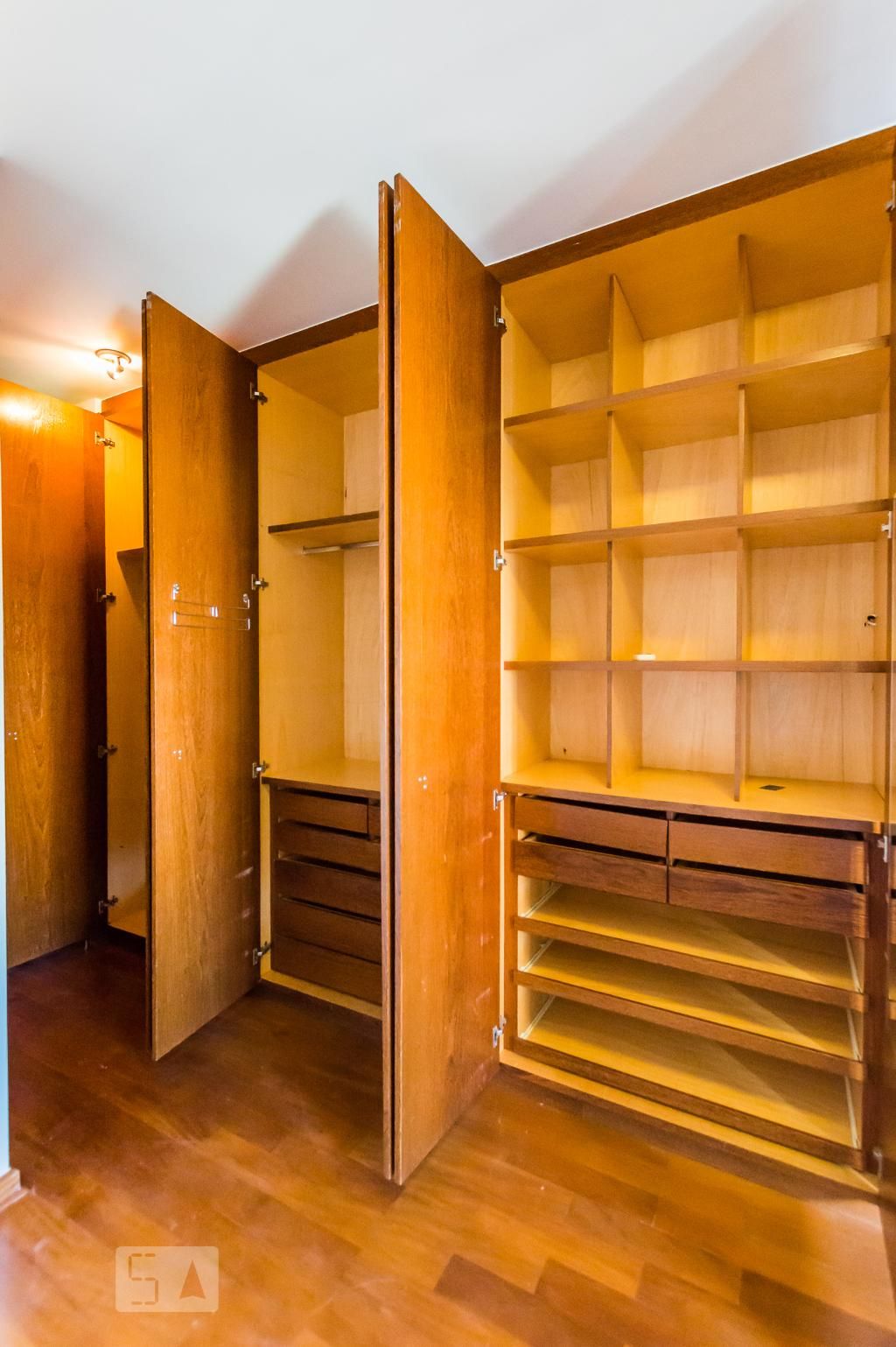 Apartamento à Venda - Cambuí, 2 Quartos,  110 m2 em , Campinas - sp | SoloBR
