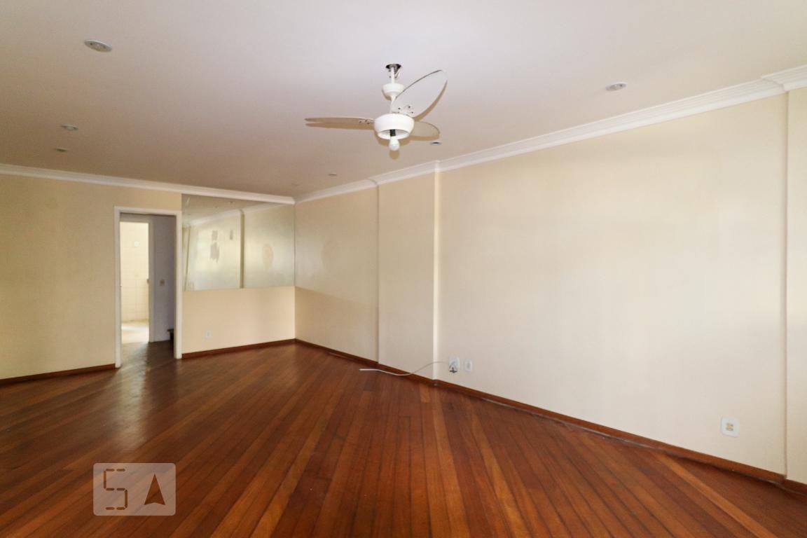 Casa, 3 quartos, 200 m² - Foto 3