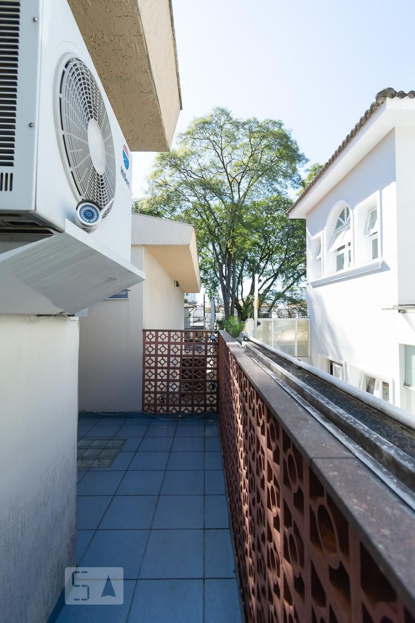 TÉRREA | ALUGUELCampo Belo - São Paulo