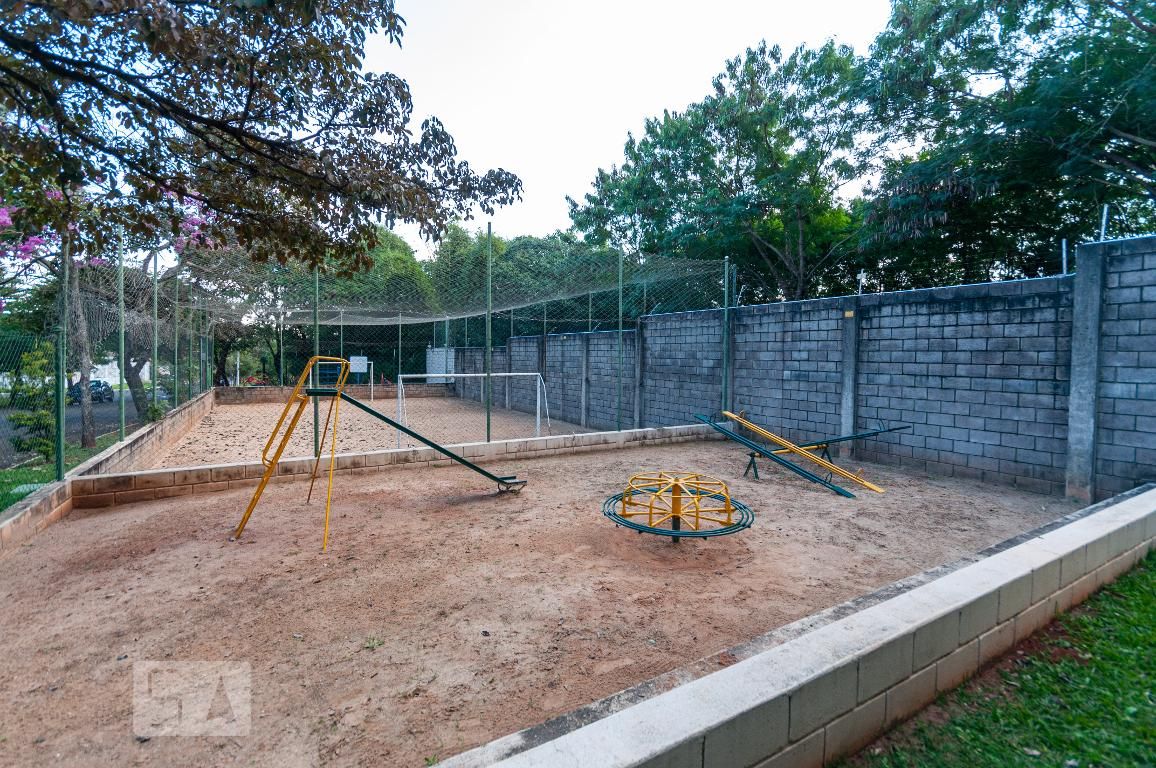 Casa à Venda - Guanabara, 4 Quartos,  420 m2 em , Campinas - sp | SoloBR