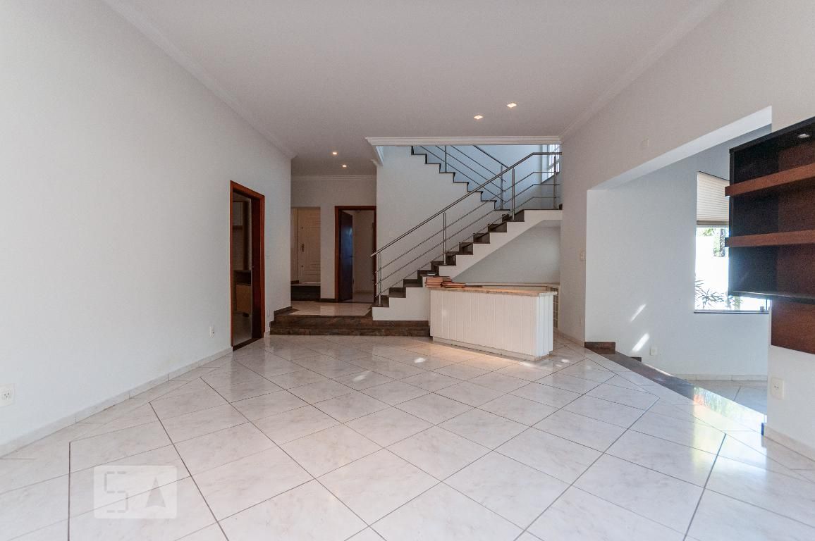 Casa à Venda - Guanabara, 4 Quartos,  420 m2 em , Campinas - sp | SoloBR