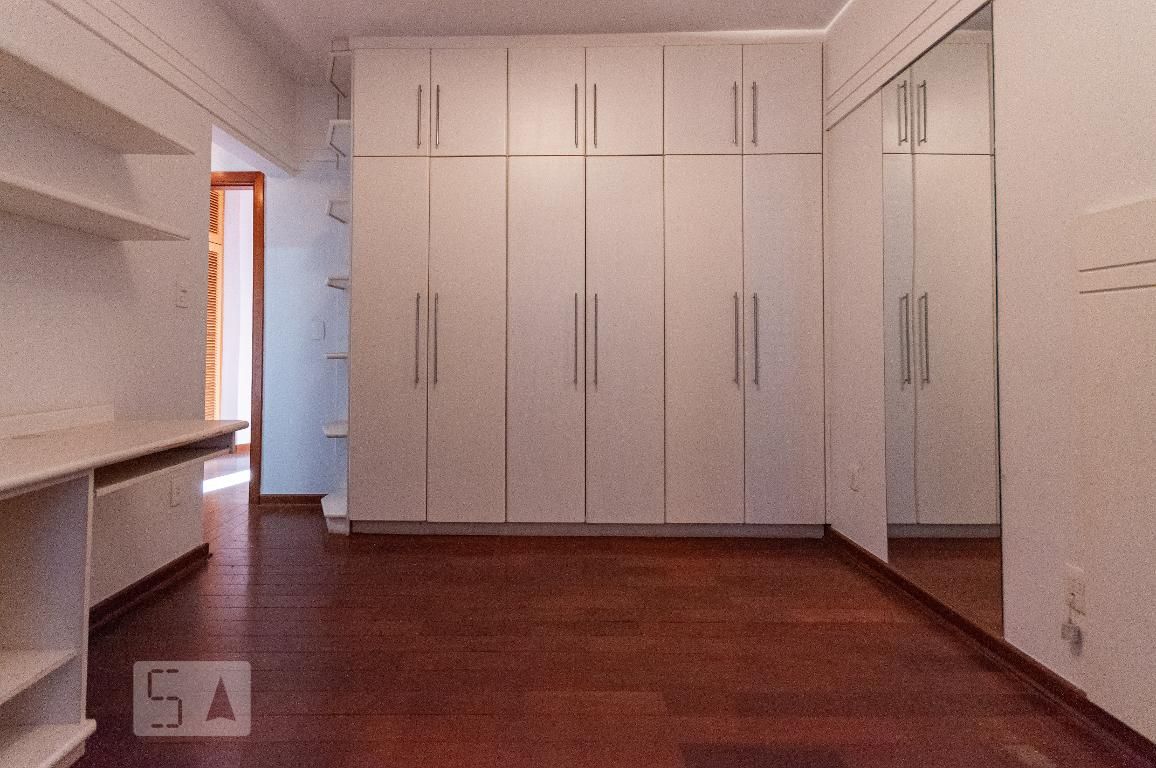 Casa à Venda - Guanabara, 4 Quartos,  420 m2 em , Campinas - sp | SoloBR