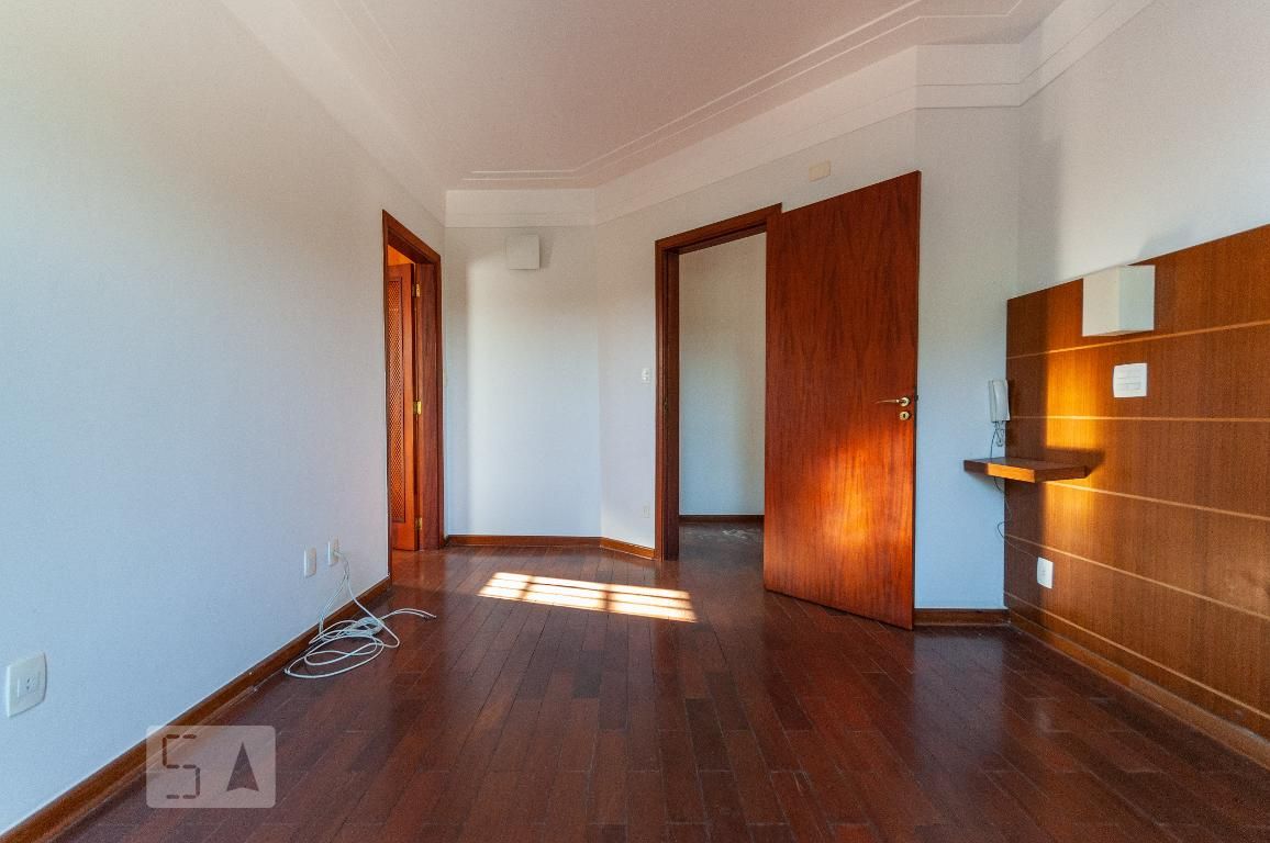 Casa à Venda - Guanabara, 4 Quartos,  420 m2 em , Campinas - sp | SoloBR