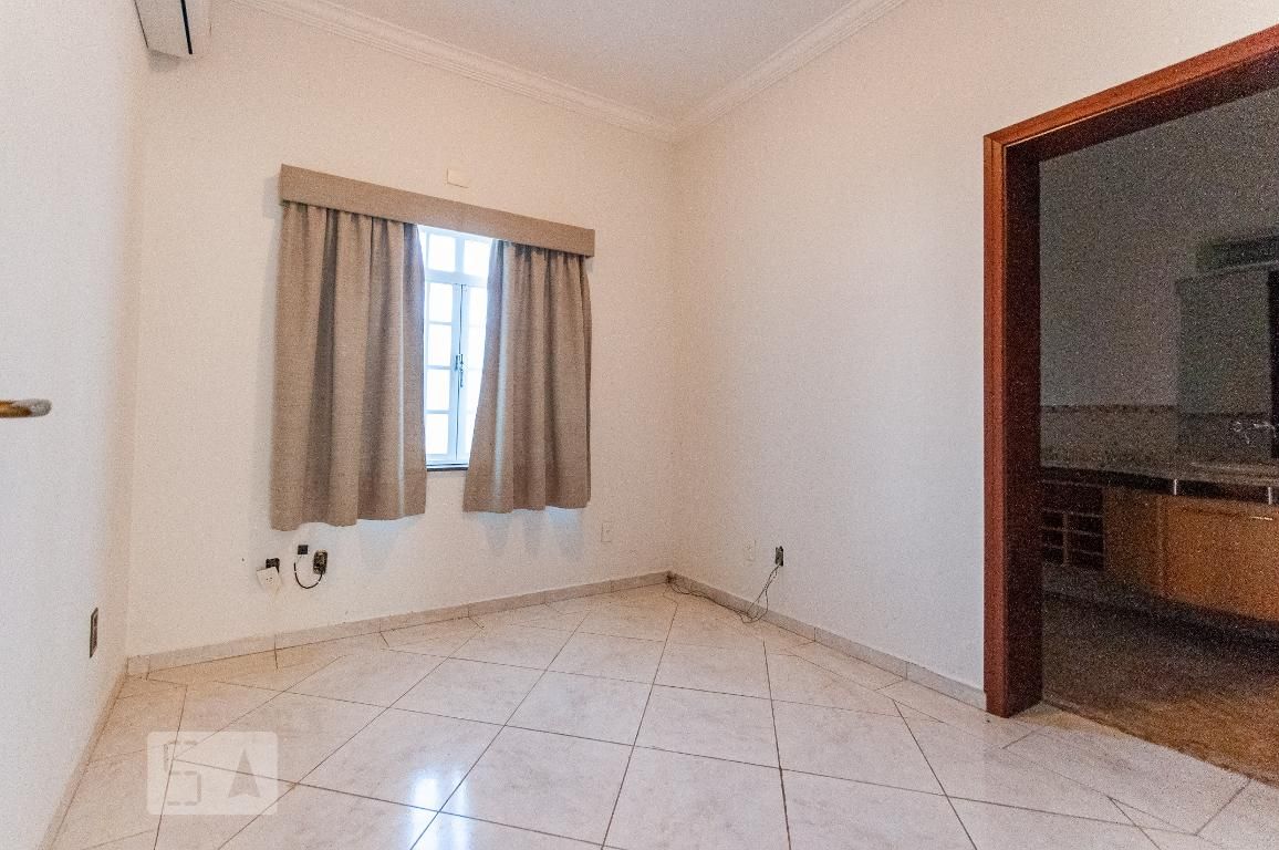 Casa à Venda - Guanabara, 4 Quartos,  420 m2 em , Campinas - sp | SoloBR