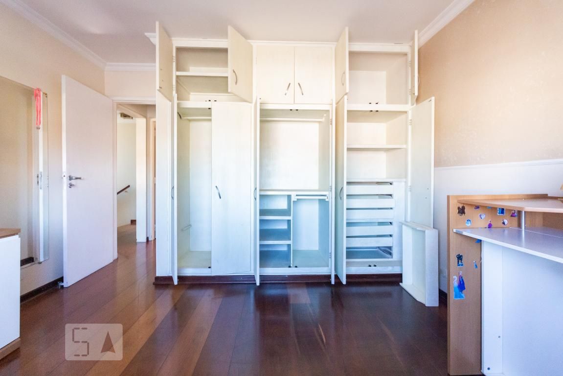 Casa, 3 quartos, 250 m² - Foto 15