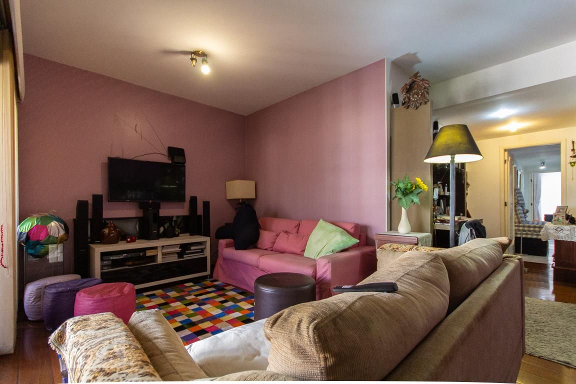 Apartamento, 3 quartos, 138 m² - Foto 1