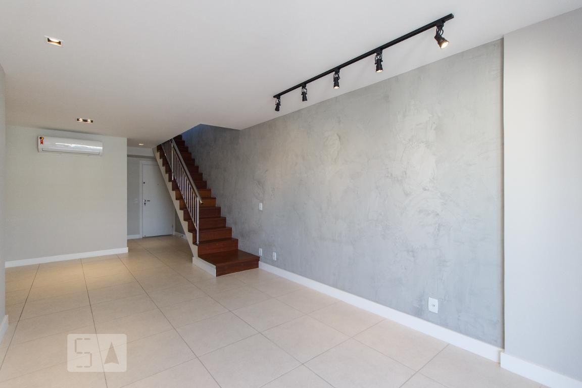 Cobertura, 3 quartos, 215 m² - Foto 3