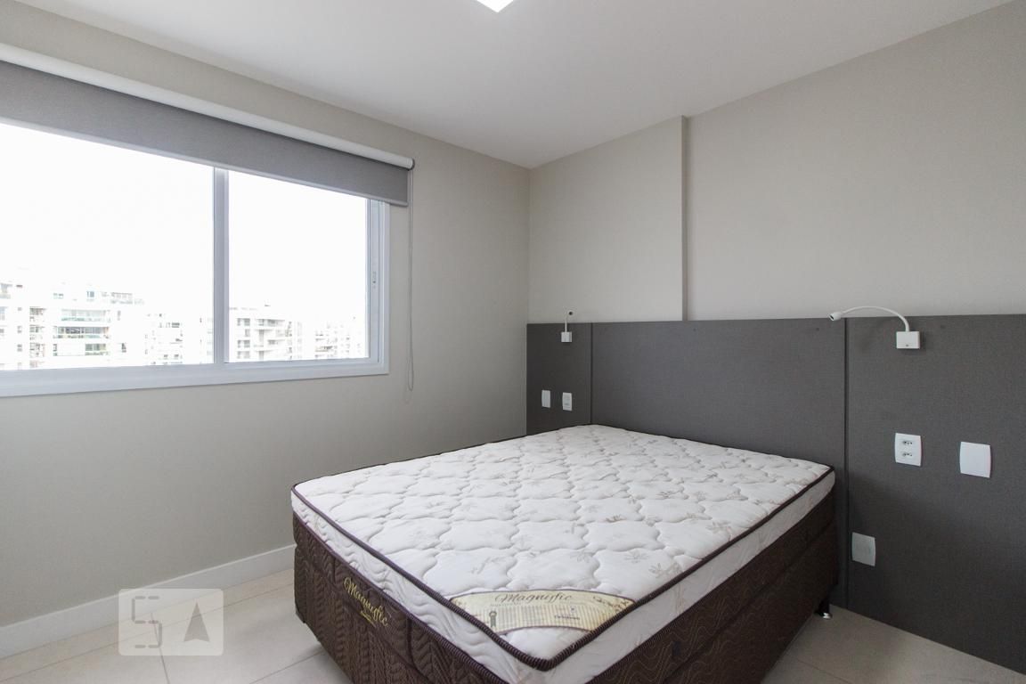 Cobertura, 3 quartos, 215 m² - Foto 12