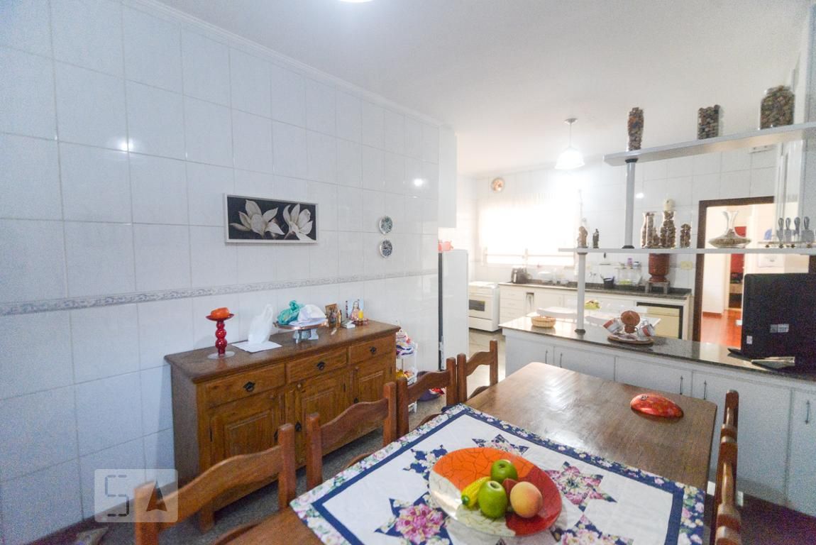 Casa, 3 quartos, 300 m² - Foto 24