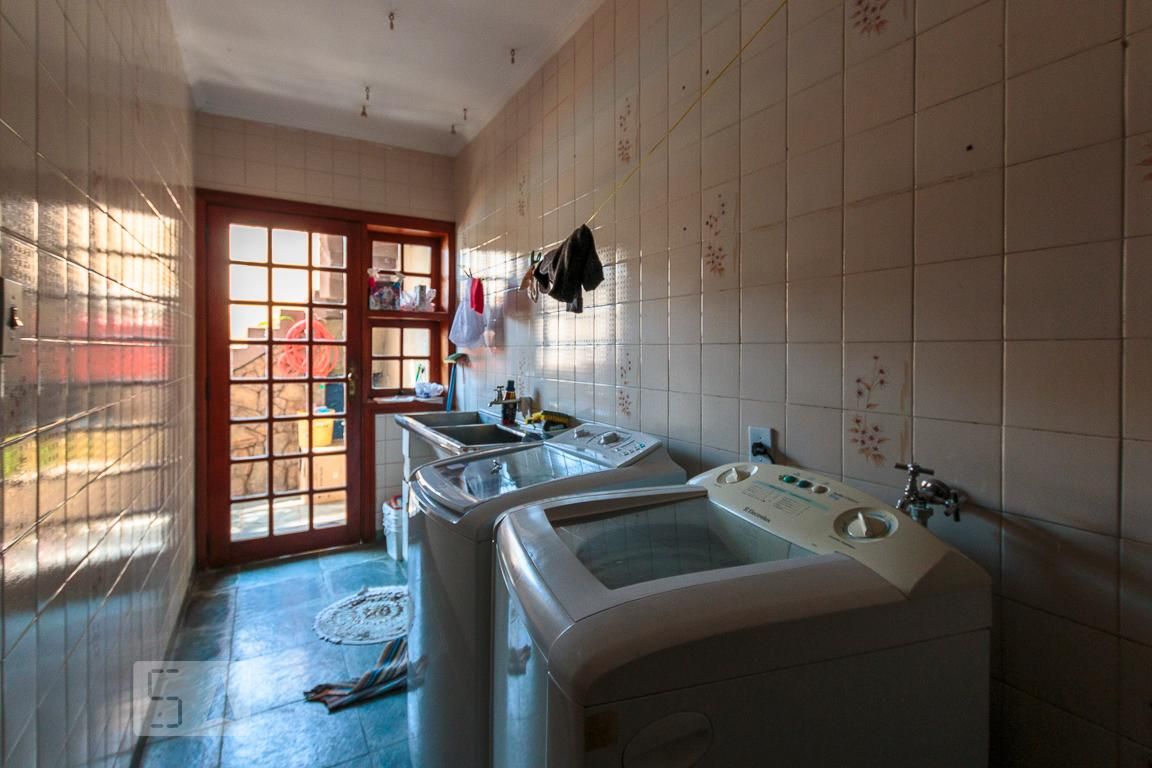 Casa à Venda - Jardim Flamboyant, 3 Quartos,  498 m2 em , Campinas - sp | SoloBR