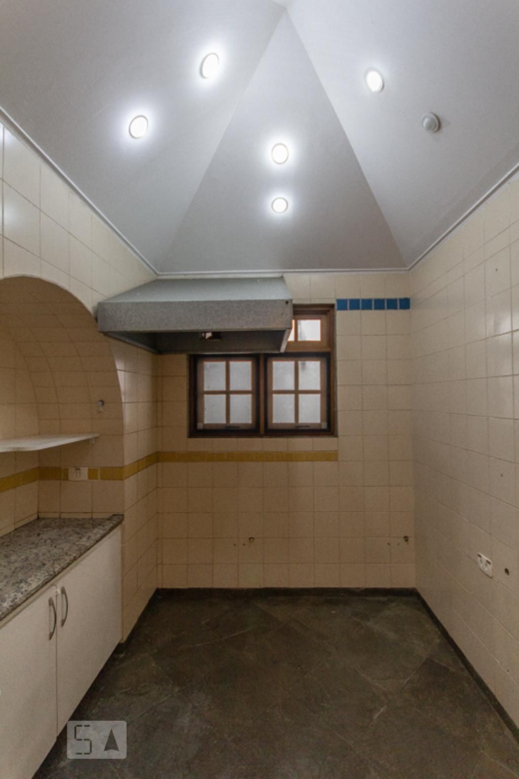 Casa, 4 quartos, 225 m² - Foto 31