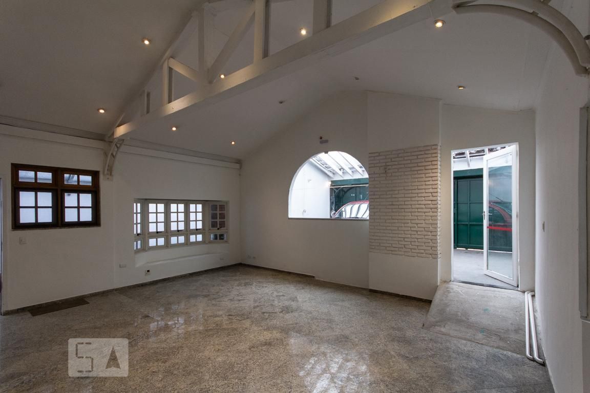 Casa, 4 quartos, 225 m² - Foto 1