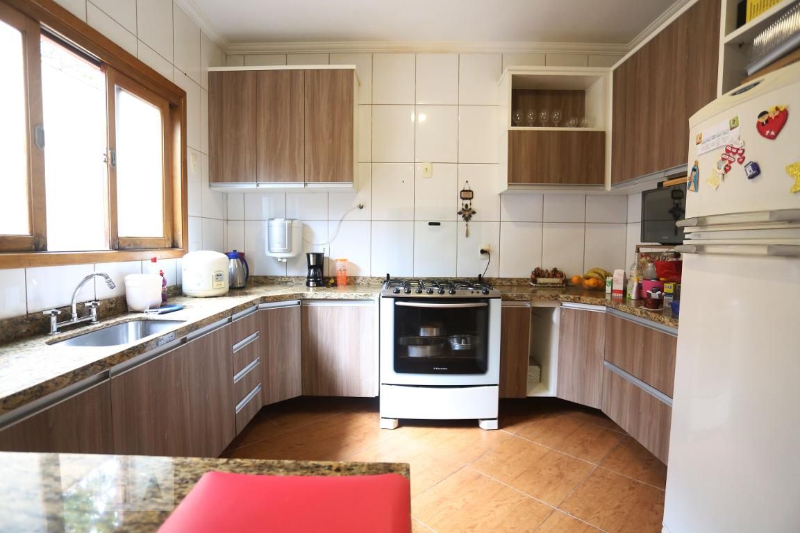Casa, 4 quartos, 255 m² - Foto 8