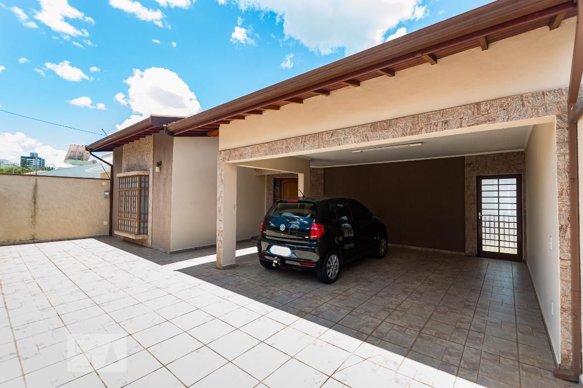 Casa à Venda - Vila Brandina, 4 Quartos,  258 m2 em , Campinas - sp | SoloBR