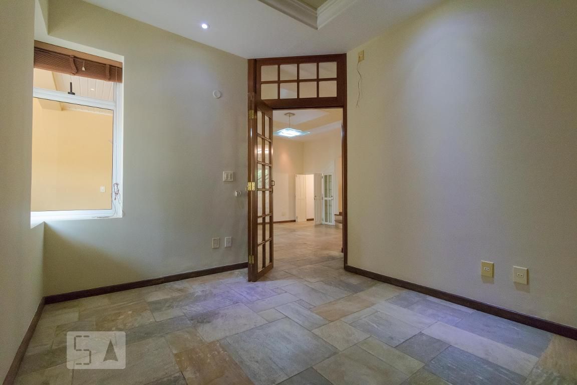 Casa à Venda - Barão Geraldo - Centro, 4 Quartos,  458 m2 em , Campinas - sp | SoloBR