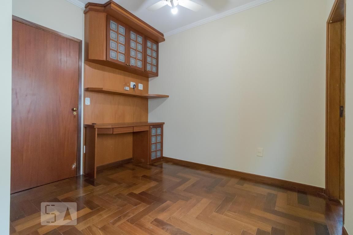 Casa à Venda - Barão Geraldo - Centro, 4 Quartos,  458 m2 em , Campinas - sp | SoloBR