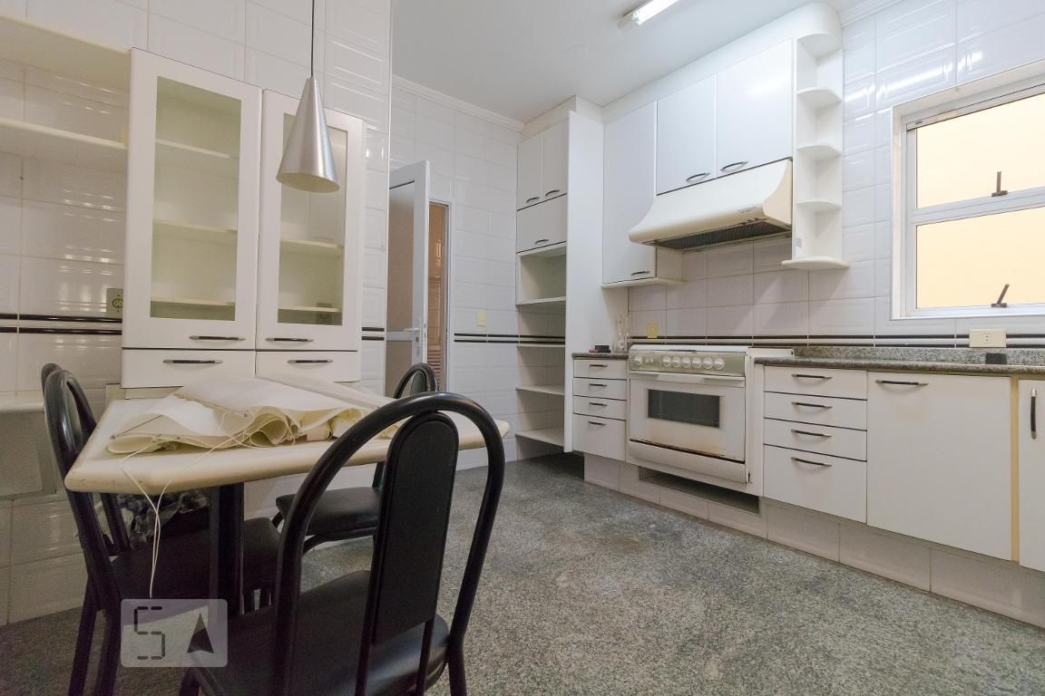 Casa à Venda - Barão Geraldo - Centro, 4 Quartos,  458 m2 em , Campinas - sp | SoloBR