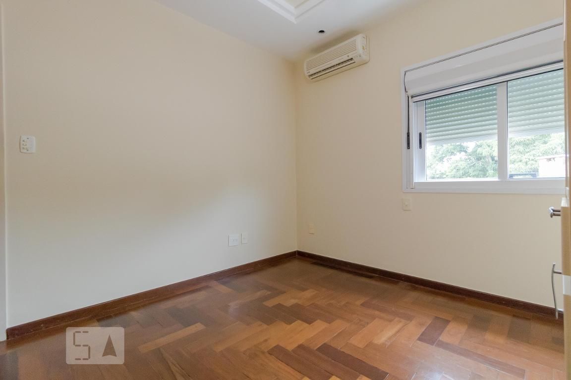 Casa à Venda - Barão Geraldo - Centro, 4 Quartos,  458 m2 em , Campinas - sp | SoloBR